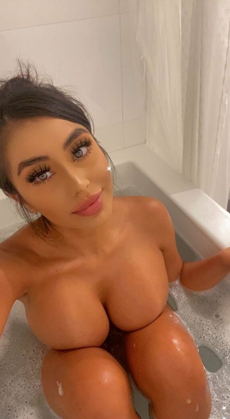 BBCフェイシャルOnlyFans アートヌード 画像