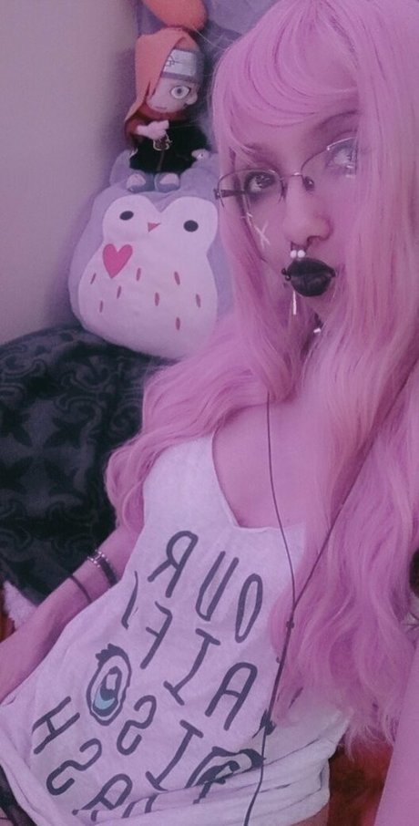 alicelexington top profile image