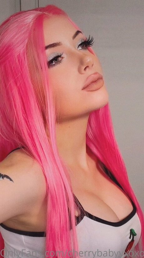 cherrybabyyxoxo ヌードのポルノスター 写真
