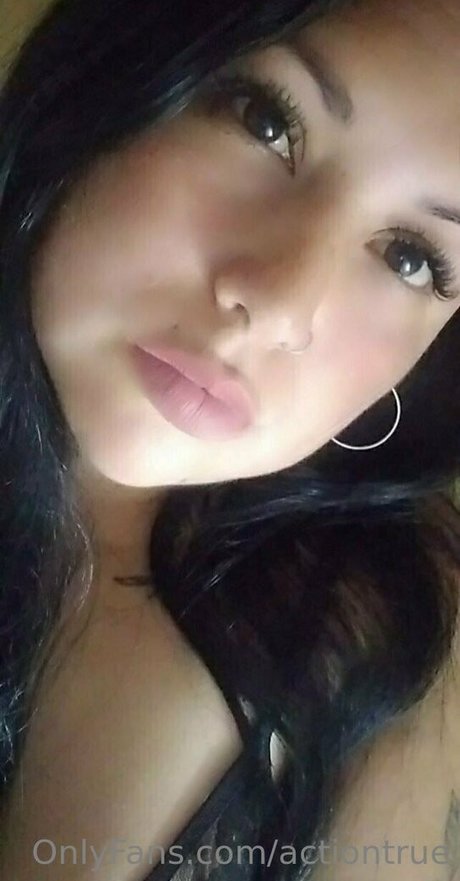 actiontrue エロティックなスター 写真