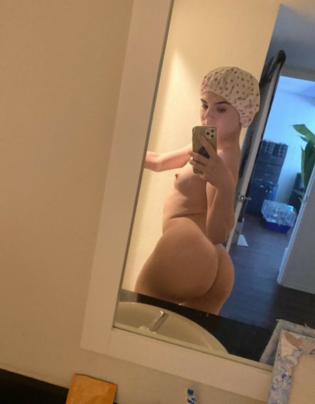 meganmarxxx ヌードモデル アーカイブ