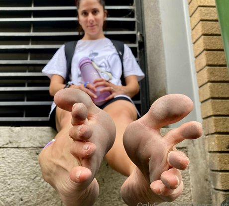 loseranayt top profile image