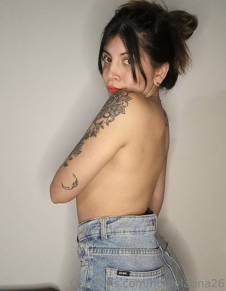 hornylatina26 完璧なスター 写真