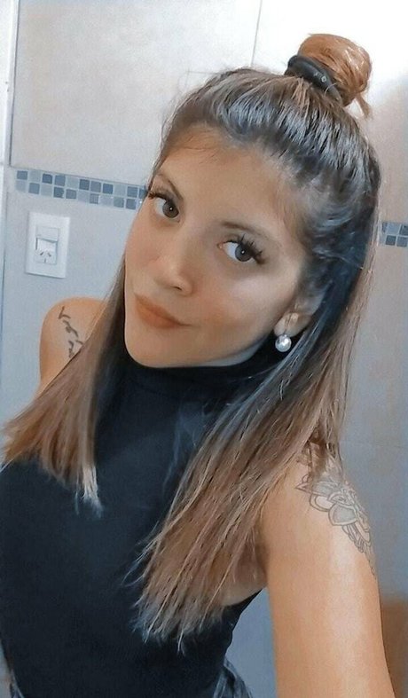 hornylatina26 完璧なモデル 写真