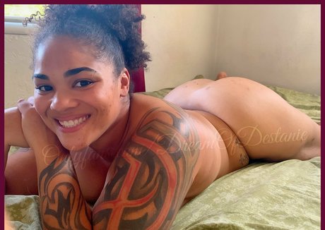 DreamofDestanie エロティックなポルノスター ギャラリー