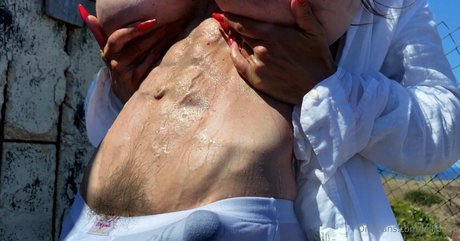 トップレスビーチOnlyFans HD 写真