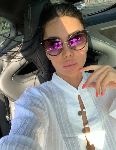 2024年のトップOnlyFans アートポルノ 写真