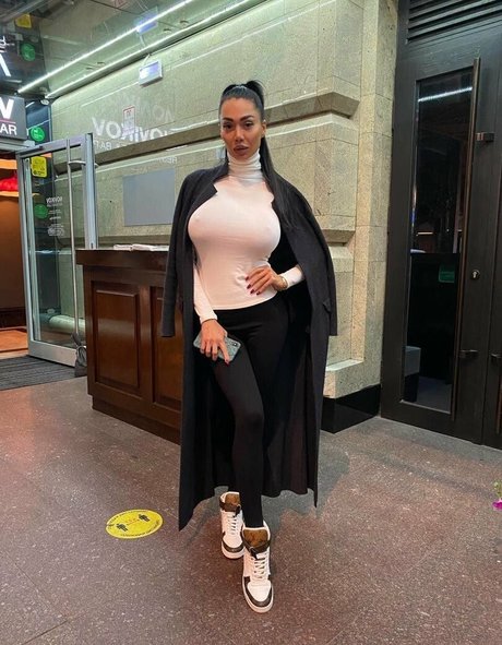 熟女ファックOnlyFans xxx 画像