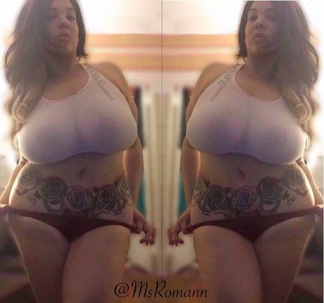 ブルネットのPOV OnlyFans 美しいポルノ 写真