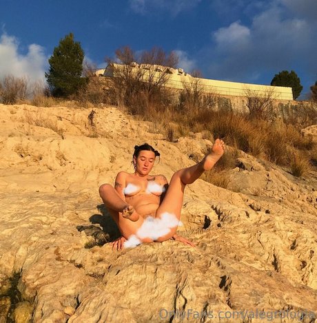 曲線美の裸OnlyFans セクシーxxx 写真