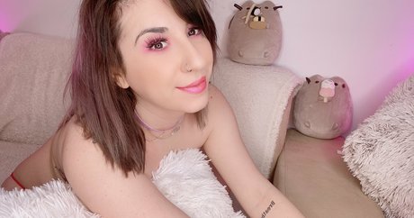 kyra june アートポルノスター 写真