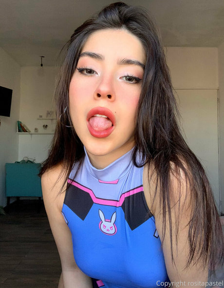 rositapastel ヌードのポルノスター 写真