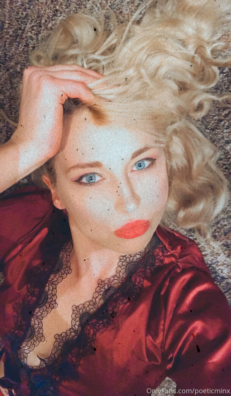 ファットオンリーファン ポルノグラフィック 写真