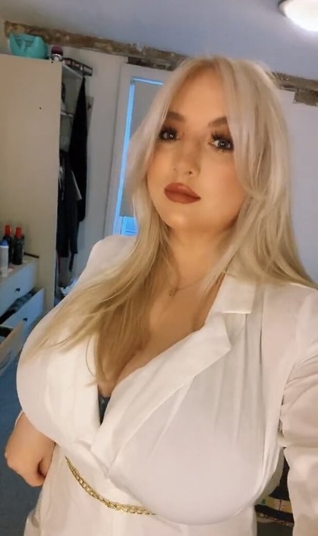 女装オンリーファン 無料xxx 画像