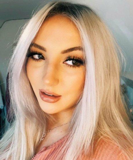 Shona Colson 高品質のスター 写真