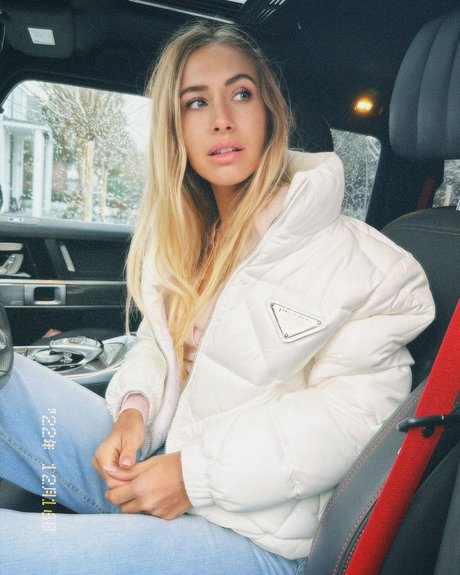 Alena Gerber 素敵なモデル 写真