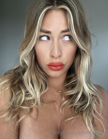 Lifewjess ポルノスター ギャラリー