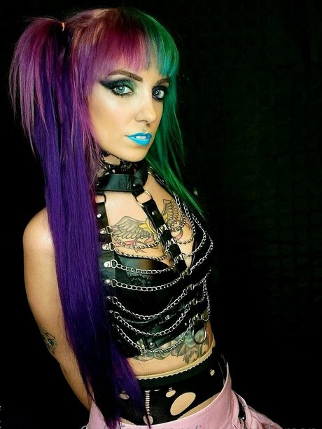 アマチュア潮吹きOnlyFans セクシー 写真