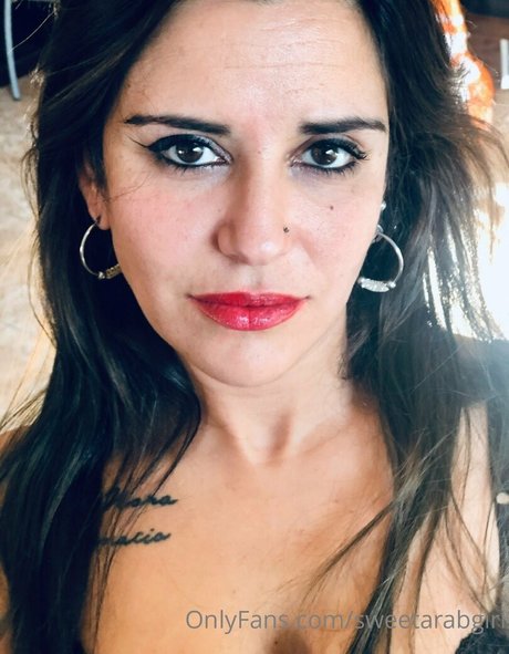 巨乳とお尻のOnlyFans セクシーヌード 写真