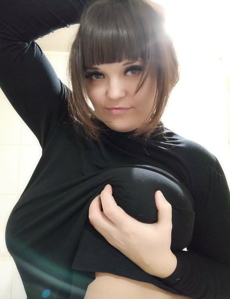 pearl black XXXモデル 写真