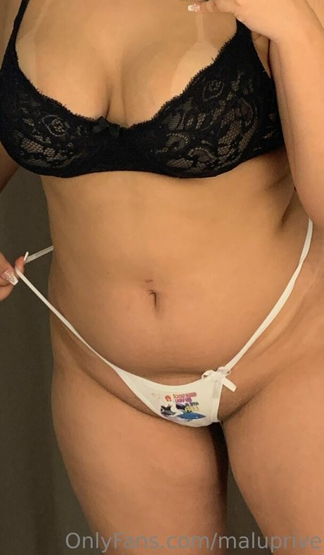 自然なお尻OnlyFans ホット 写真