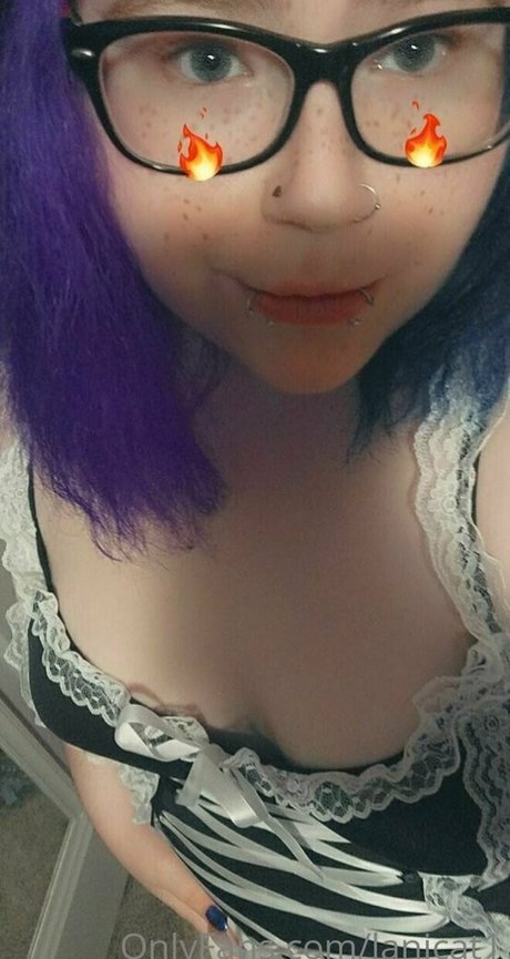 lanicat1 裸の女優 画像