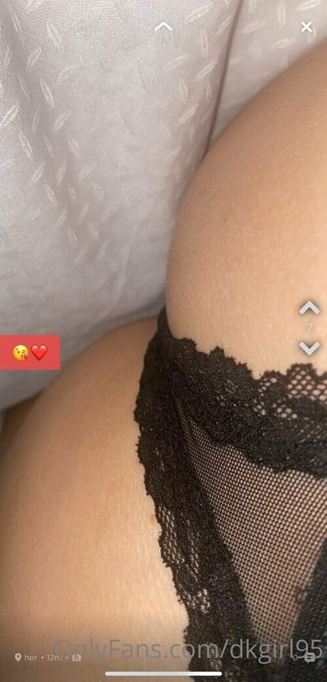 dkgirl95 ポルノスター アート 写真