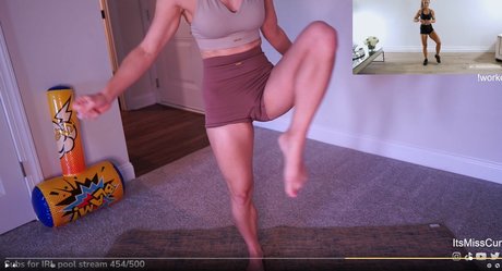 itsmisscurly ポルノスター 美しい アーカイブ