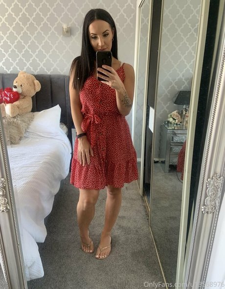 ブラック・ポーグ・オンリーファンズ アートxxx 写真