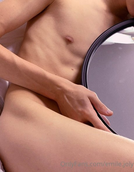 emile4you 完璧な女優 アーカイブ