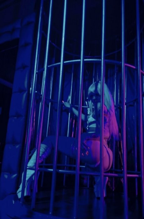 Sophie Storm 完璧な女優 写真