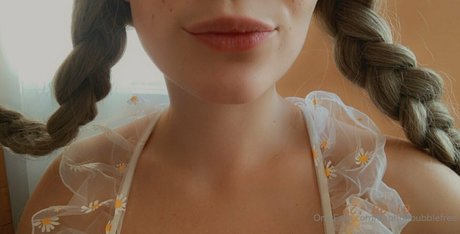 daphnebubblefree 完璧なモデル 画像