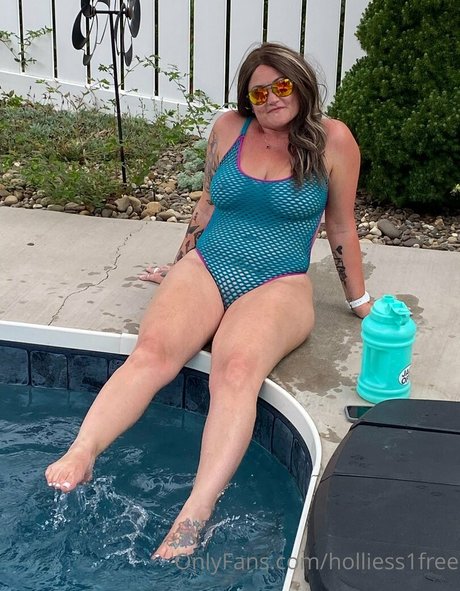 holliess1free スター 裸 ギャラリー