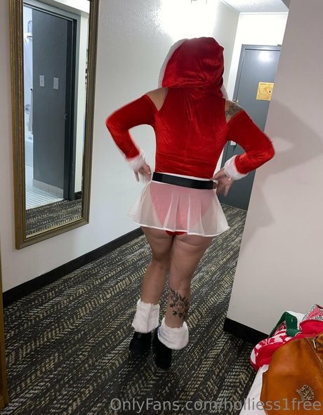 holliess1free ポルノスター 写真