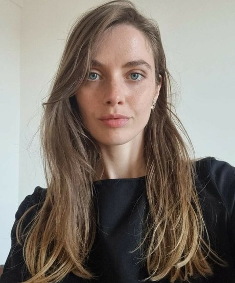 Juliet Searle 最高のスター 写真