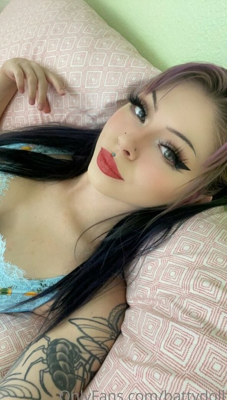 battydoll セクシー女優 写真