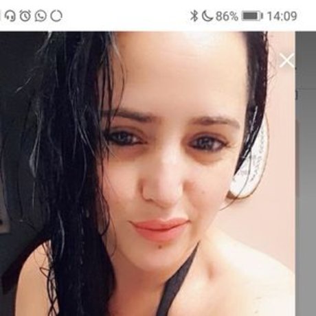 ニューハーフ巨乳OnlyFans ヌード 写真