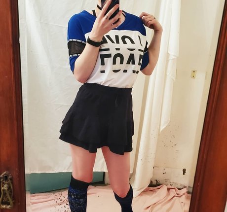 ティーンシーメールOnlyFans ホット裸 写真