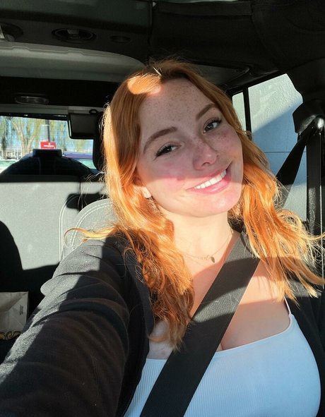 本物の熟女OnlyFans 無料セクシー 画像