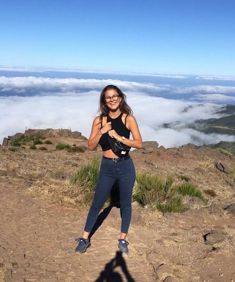 黒人レズビアンOnlyFans セクシーヌード 画像