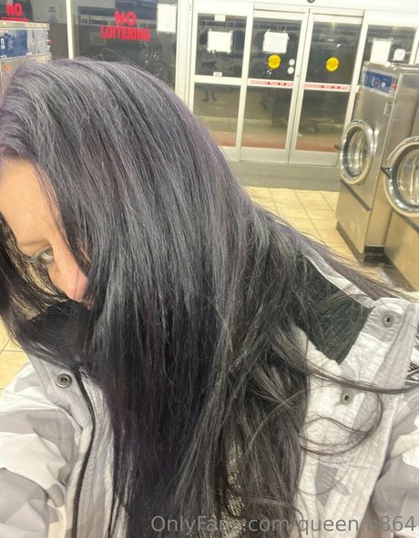 queen b864 ヌード女優 画像