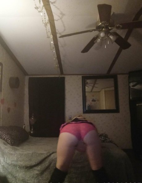 queen b864 セクシーモデル 写真