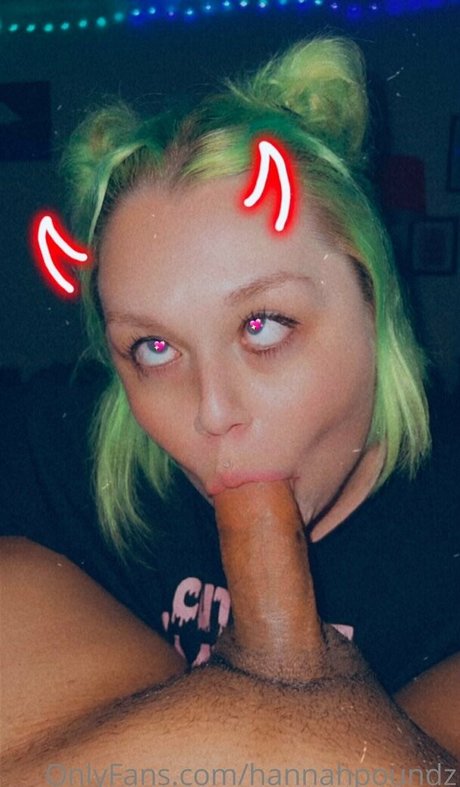 hannahpoundz ポルノスター 高品質 写真