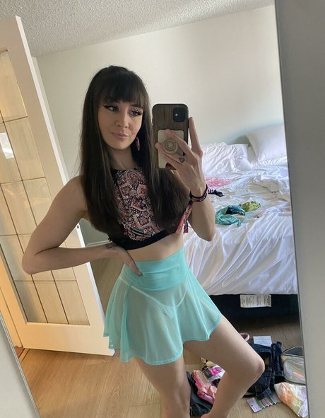 The Naughty Peach ポルノスター 画像