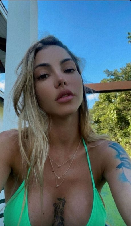 Antonela Ramirez 美しい女優 写真