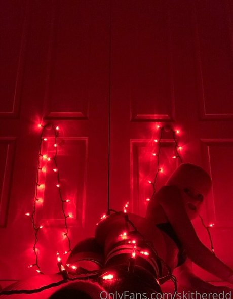 ski redd ポルノスター アート アーカイブ