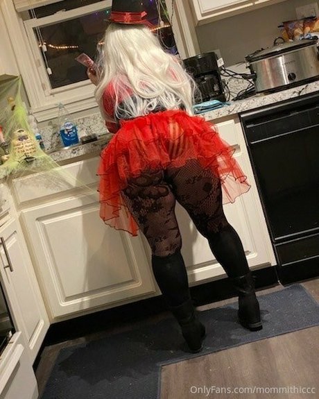 mommithiccc アダルト女優 画像