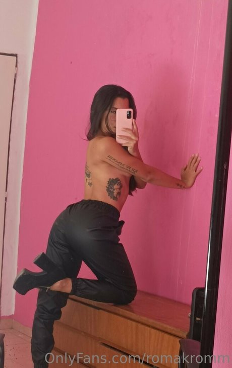 romakromm 独占スター 画像