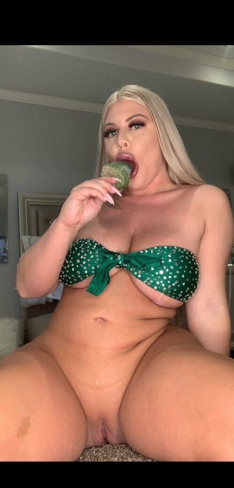 austynmonroe 無料女優 画像