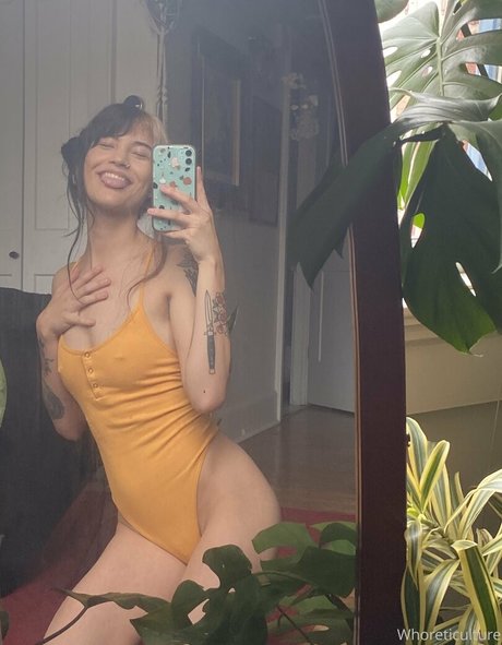 whoreticulture profile image